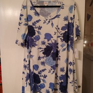 Lularoe Perfect T